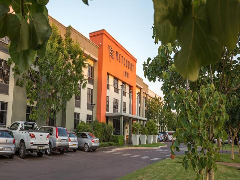 Peermont Metcourt Inn At The Grand Palm, Gaborone Exterior foto